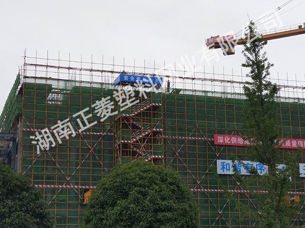 湖南长沙黄花机场空港城检测楼工地安全网案例